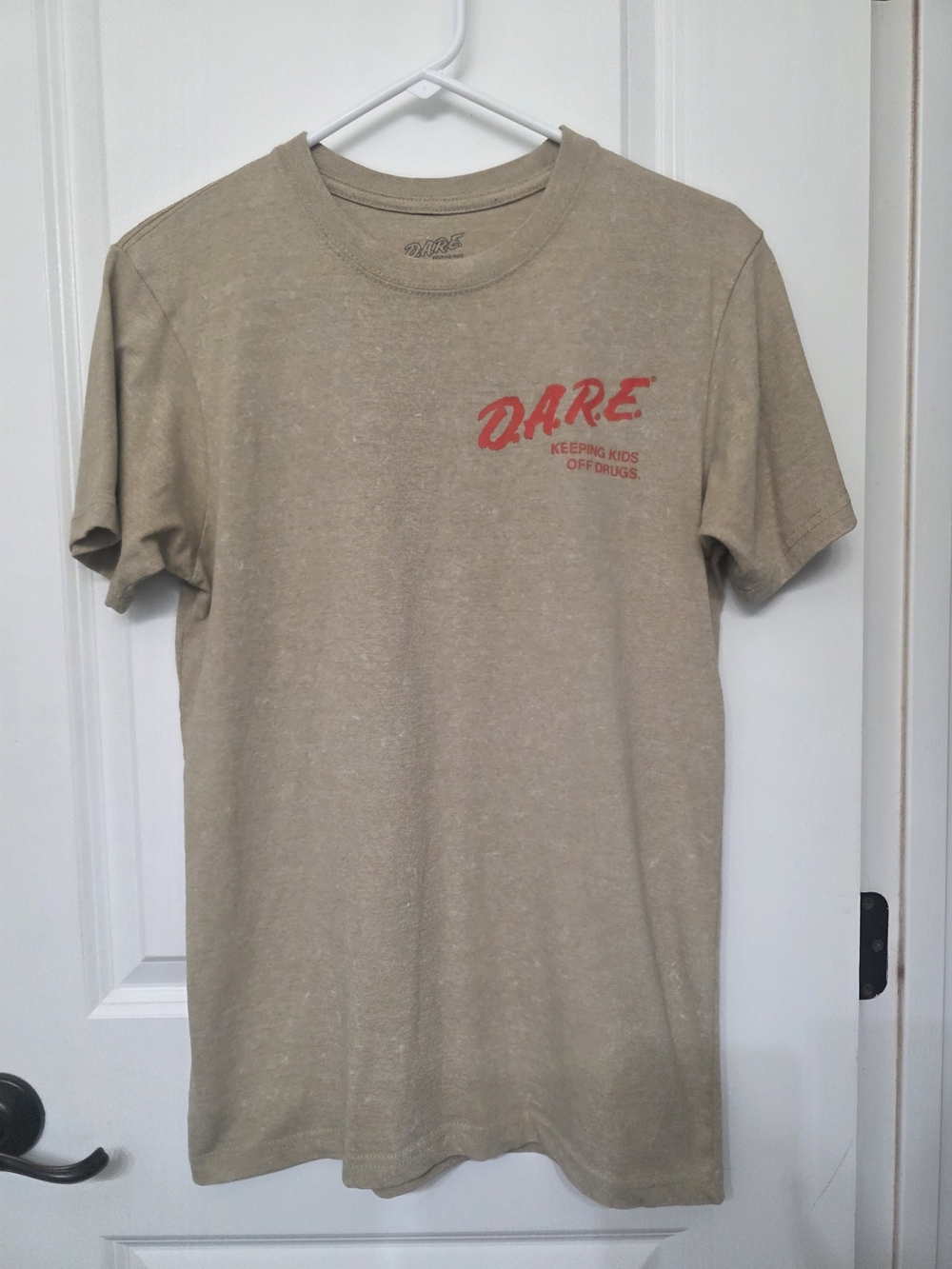 DARE Logo Short Sleeve Men's Tee in Tan
